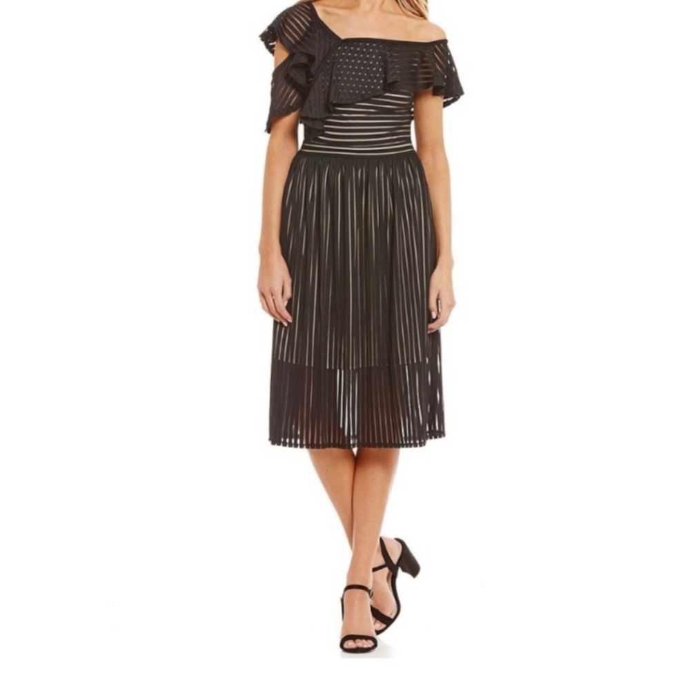 Gianni Bini Black and Cream Dress